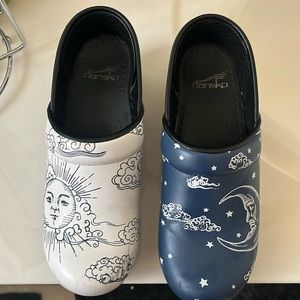 Almost new Dansko clogs